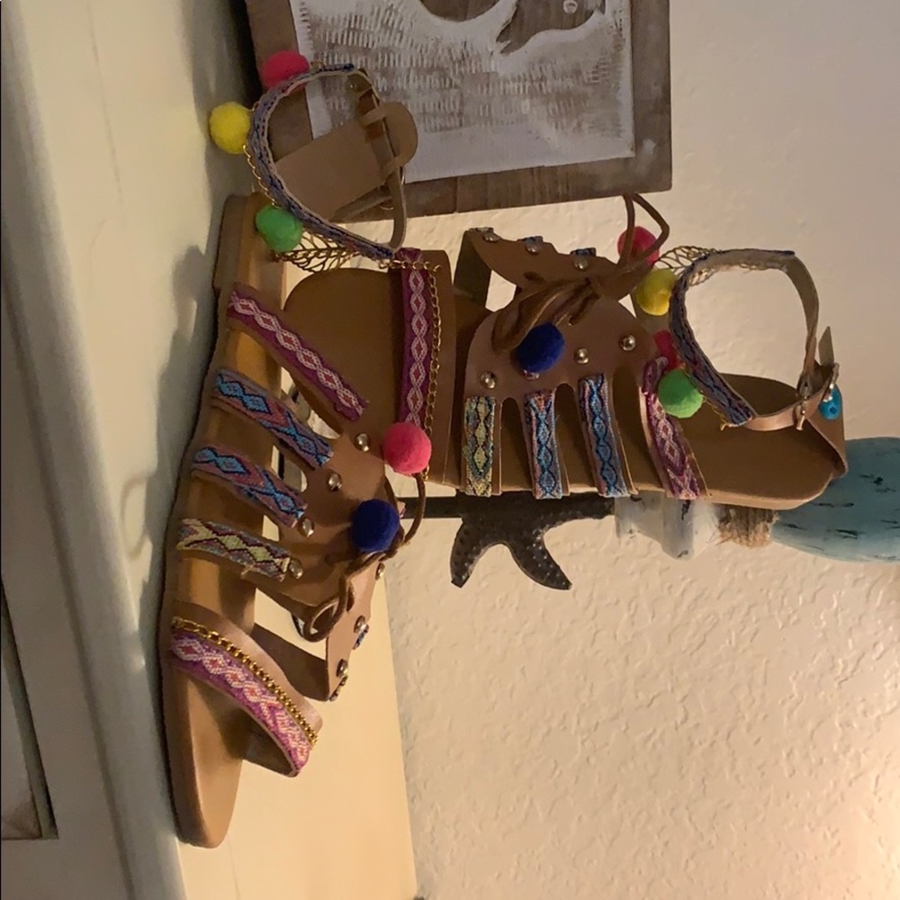 Fun Color Pom Sandals